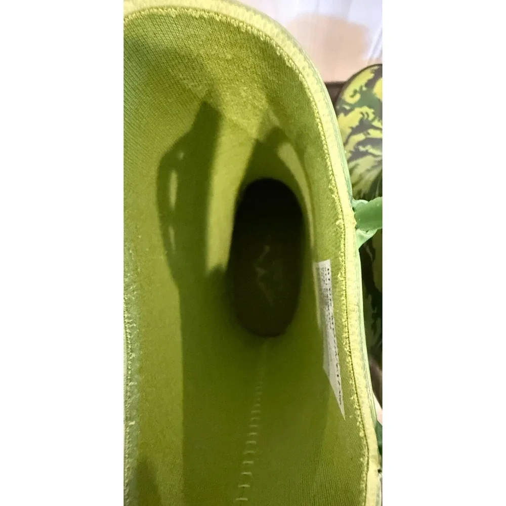 Blue Mountain Kids Dinosaur Rain Boots Size 13T Waterproof Rubber Pull On Green